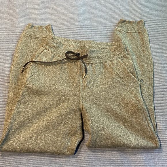 Lululemon Scuba Set in Heathered Speckled Black XS/S - Picture 2 of 7